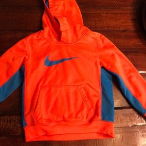 Boys size 7 Nike hoodie
